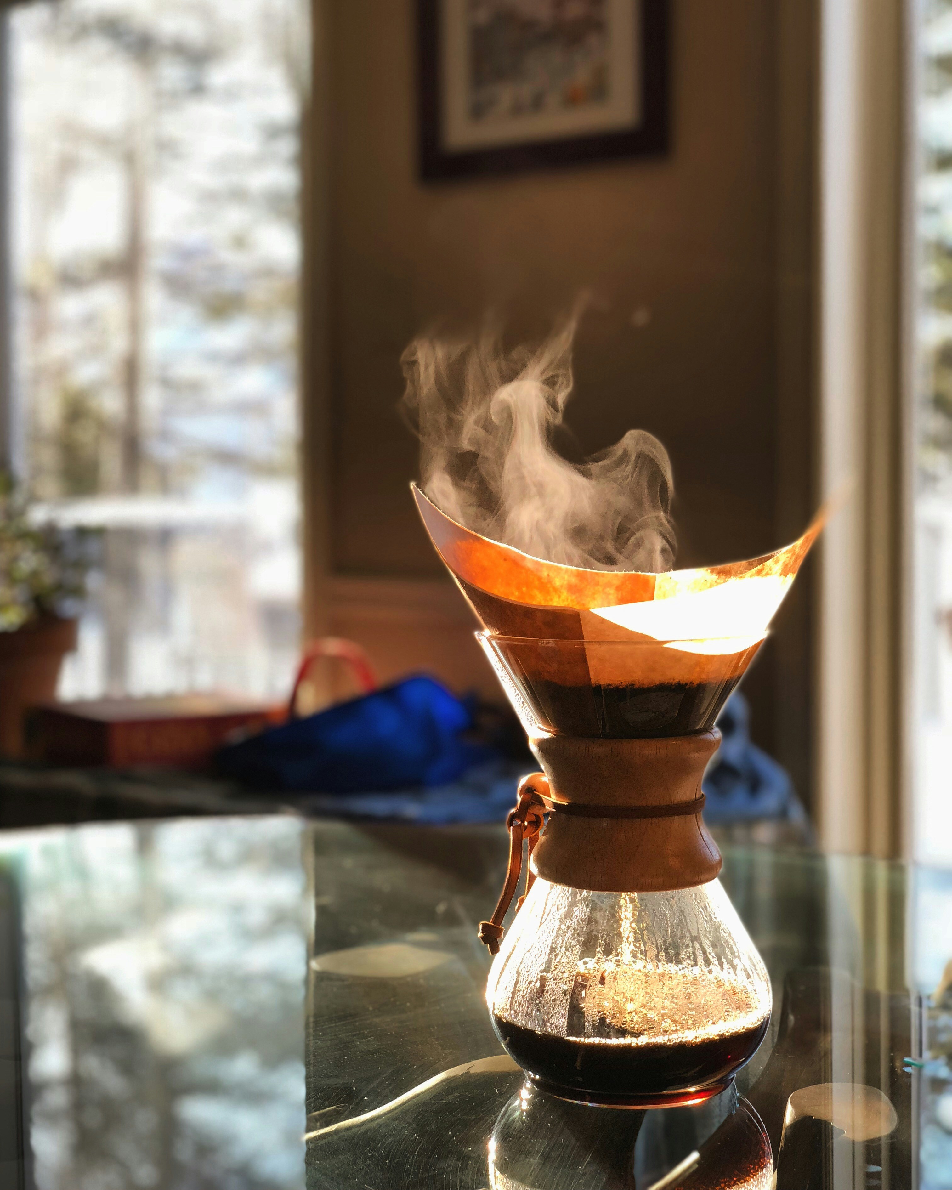 A Chunky Ceramic Pour-Over Puts Design First